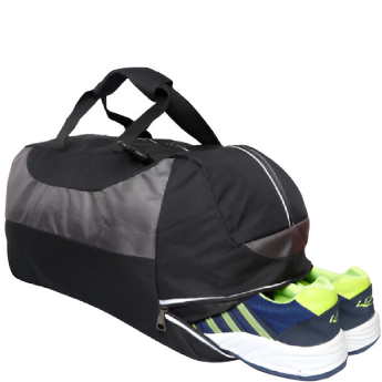 Duffle Bag RARE RABBIT Big Black